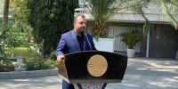 مشکل اقتصاد باید حل شود