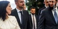 تقدیم به آنهایی که مدعی‌اند در سمت درست تاریخ ایستاده‌اند!+ عکس