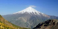 گرفتاری زوج کوهنورد در قله دماوند