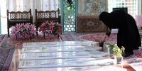 نماد ۸ سال دفاع مقدس در بوستان ابوذر