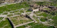 در میراث جهانی ایران بتن‌ریزی کردند | تصاویر اقدام باورنکردنی برای مرمت شهر جهانی بیشابور | در تخت جمشید هم بتن ریختیم جواب داد !