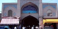 خرید در بازاری که مربوط به عهد صفویه است