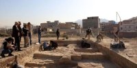کشف اسکلت در تپه ۷۰۰۰ ساله چشمه علی ری + عکس