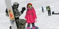گردش، ورزش و آموزش در مدرسه اسکی توچال