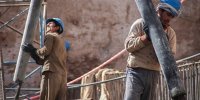 افزایش حقوق کارگران با نرخ تورم فاصله‌ای طولانی دارد