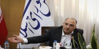 نظام بانکی نباید در پرداخت تسهیلات، سفره جداگانه ای برای کارمندان خود پهن کند