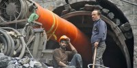 ۴۰ روز همراهی دولت با بازماندگان حادثه طبس