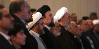 سید حسن خمینی: اگر عزتی داریم از زحمت پیشگامان انقلاب‌ است/ گرامیداشت دبیرکل حزب الله