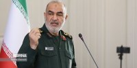 سردار سلامی شهادت جمعی از پاسداران امنیت کشور را تسلیت گفت