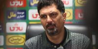 حسینی: بازیکن ما بچگانه به حریف کادو داد/ فوتبال پلی‌استیشن نیست