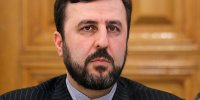 انکار نمی‌کنیم تحریم بر مردم تاثیر می‌گذارد/عاقلانه‌ترین راه آغاز گفت‌وگوهای رفع تحریم است