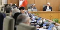 اهل گذشت از یک وجب خاک کشورمان نیستیم/تدوین بودجه در زمان کوتاه نشانه وفاق است