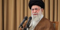 توییت جدید رهبر انقلاب به زبان عبری:تمام سران باندتروریستی صهیونیستی باید محاکمه شوند