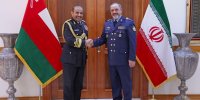 دیدار وزیر دفاع با رئیس ستاد کل نیروهای مسلح سلطنت عمان