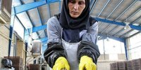 افزایش دستمزد به‌تنهایی چاره نیست/ دولت آموزش، درمان و مسکن را فراموش نکند