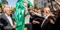 ببینید | رونمایی از سردیس شهید رئیسی در میدان پاستور تهران