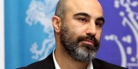 ببینید |  حضور محسن تنابنده در مراسم تشییع پیکر برادرزاده‌اش در گلزار شهدای بهشت زهرا (س)