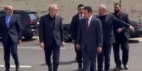ببینید | حضور علی لاریجانی دبیر شورای عالی امنیت ملی در یادمان شهیدان حاج قاسم سلیمانی و ابو مهدی المهندس