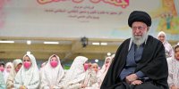 ببینید | روایت متفاوت دختر جوان از جشن تکلیف به یادماندنی در کنار رهبر انقلاب