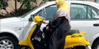 ببینید |  ویدیویی جالب از موتورسواری یک زن با چادر در تهران