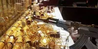 ببینید | حمله مسلحانه به یک طلافروشی که منجر به کشته شدن دو نفر شد!