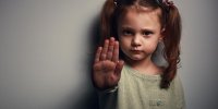 عکس | چگونه بفهمیم کودک آزارجنسی دیده است؟
