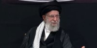 عکس | تصویری از حضور مقام معظم رهبری در تخت جمشید