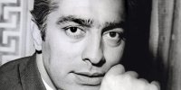 عکس | فردین در حال دویدن کنار دریای خزر در سال ۱۳۵۰