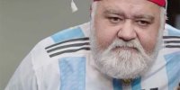 عکس | تصویری از اکبر عبدی در ۲۴ سالگی در اولین فیلم سینمایی زندگی‌اش