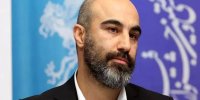 تصاویر | چهره محسن تنابنده در ۲۰ سالگی روی صحنه تئاتر
