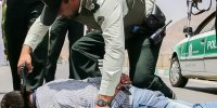 فرمانده انتظامی استان سمنان: قاچاقچی مواد مخدر با شلیک پلیس از پا درآمد