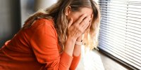 گریه کردن دلیل می‌خواهد؟