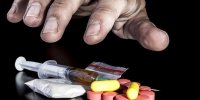 ردپای طالبان در کمبود داروی ترک اعتیاد در کشور/ کشفیات مواد مخدر کاهش یافت