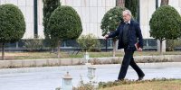 پس لرزه بازگشت عبدالناصر همتی به بانک مرکزی/ آقای رئیس جمهور به تصمیم گیری ها سرعت ببخشید