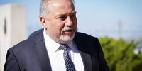 حمله وزیر جنگ سابق اسرائیل به نتانیاهو: او «سگِ مطیع» ترامپ شده است/ به سمت فاجعه سیاسی می رویم