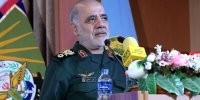 فرمانده قرارگاه خاتم الانبیا: ترامپ بداند برایش شگفتانه‌هایی داریم