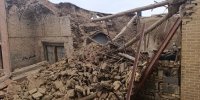 تخریب کامل سردر کاروانسرای تاریخی بازار نطنز بر اثر زلزله