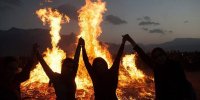 وقتی نوجوان و جوان ایرانی روایت خودش را از آیین‌های باستانی، کریسمس و ولنتاین می‌سازد