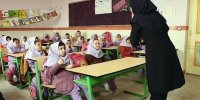 معلمان ابتدایی در هر کشور چقدر دستمزد می‌گیرند؟