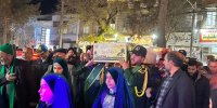 آیین استقبال و وداع با آلاله فاطمی در مسجد صاحب‌الزمان (عج) چناران