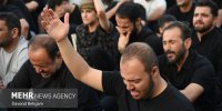 شکوه محفل سینه زنی زائران رضوی در نهمین سحر ماه رمضان