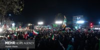 بیعت با رهبر انقلاب در اجتماع خیابانی مردم کاشمر