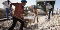 اختلاف دستمزد کارگران ایرانی و افغانستانی چقدر است؟