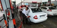 ارز دولت برای واردات بنزین تمام شده است/ احتمالا نرخ کارت آزاد جایگاه‌های سوخت تغییر کند