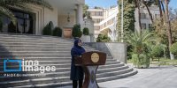 سخنگوی دولت: کمبودی در دارو و مواد غذایی وجود ندارد