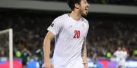 عکس | ملاقات سردار آزمون با یک ستاره؛ افتخار می‌کنم با تو عکس می‌گیرم!