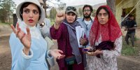 کیهان: دست اندرکاران سریال سووشون با قراردادن صحنه های غیراخلاقی، کاری کردند که توقیف شان کنند و بعدا همین توقیف باعث تبلیغ شان شود و بیشتر بفروشند