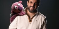 جناب خان هر شب پخش می‌شود