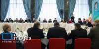درخواست هنرمندان: سانسور را حذف کنید/ نام بردن از «حسین محمدی» بازیگر زندانی در حضور محمدرضا عارف و سیدعباس صالحی