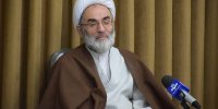 نماینده ولی‌فقیه در استان گیلان: برخی به اشتباه گمان می‌کنند تنها راه‌حل مشکلات، مذاکره است/ بسیاری از مشکلات کشور ریشه داخلی دارند